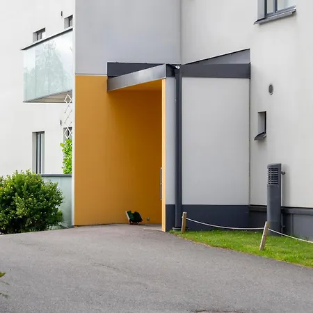 Northside - With Sauna & Free Parking